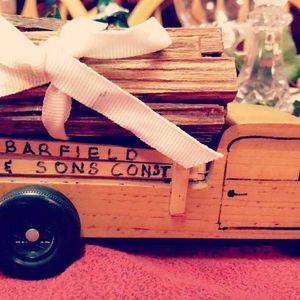 Meet your Posher, Eli